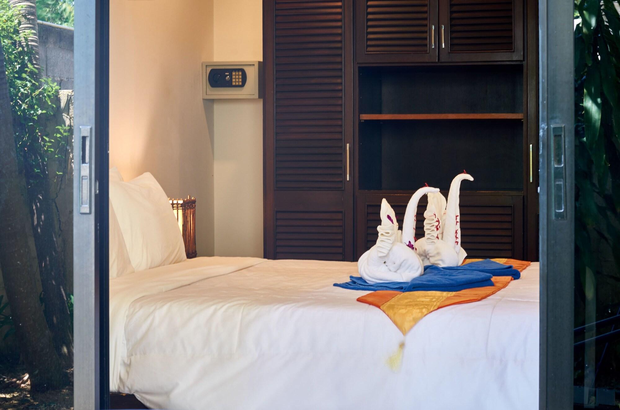 Phuket Riviera Villas Hotel Nai Harn Dış mekan fotoğraf